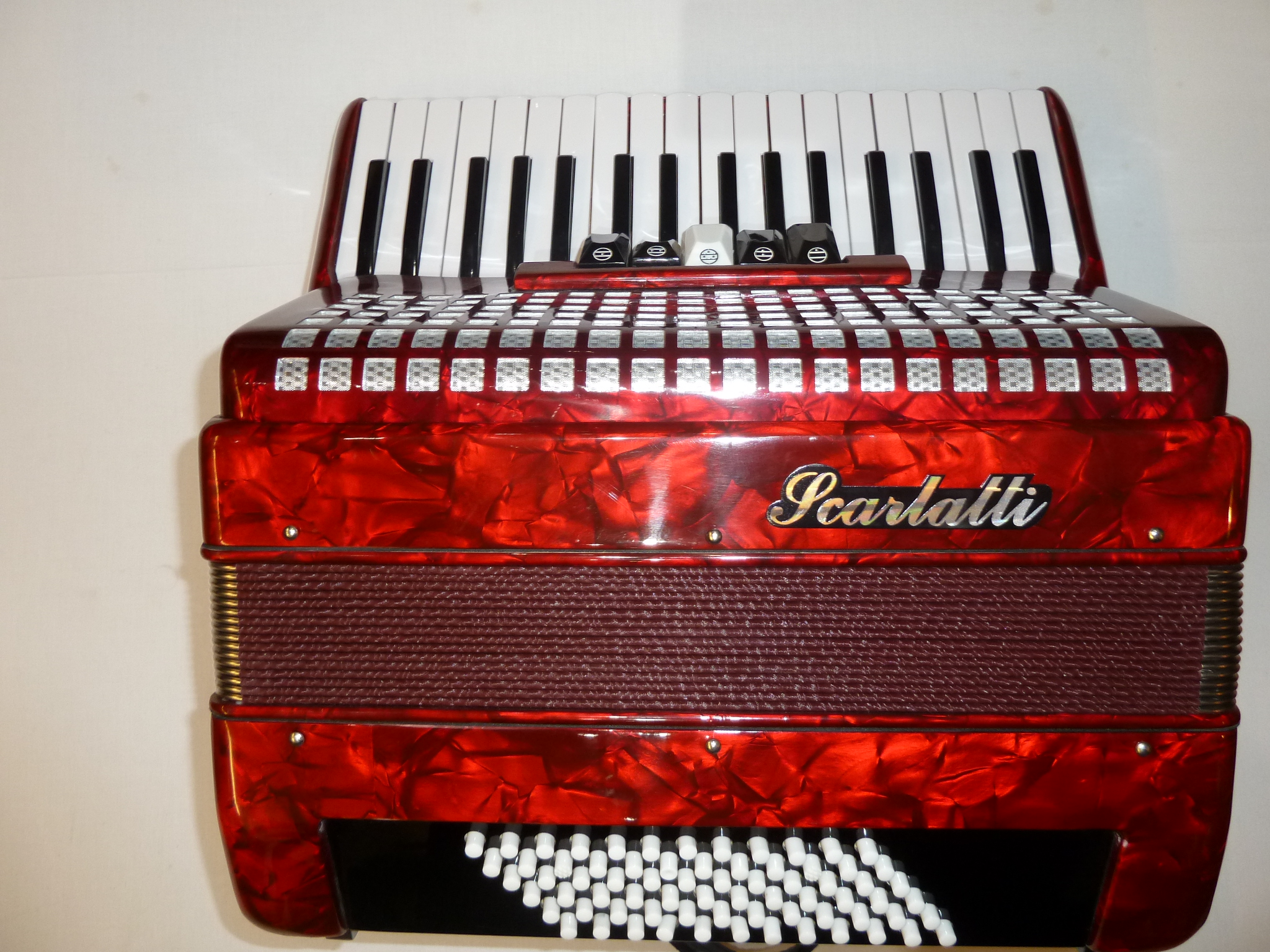 P1090740 The Accordion Shop