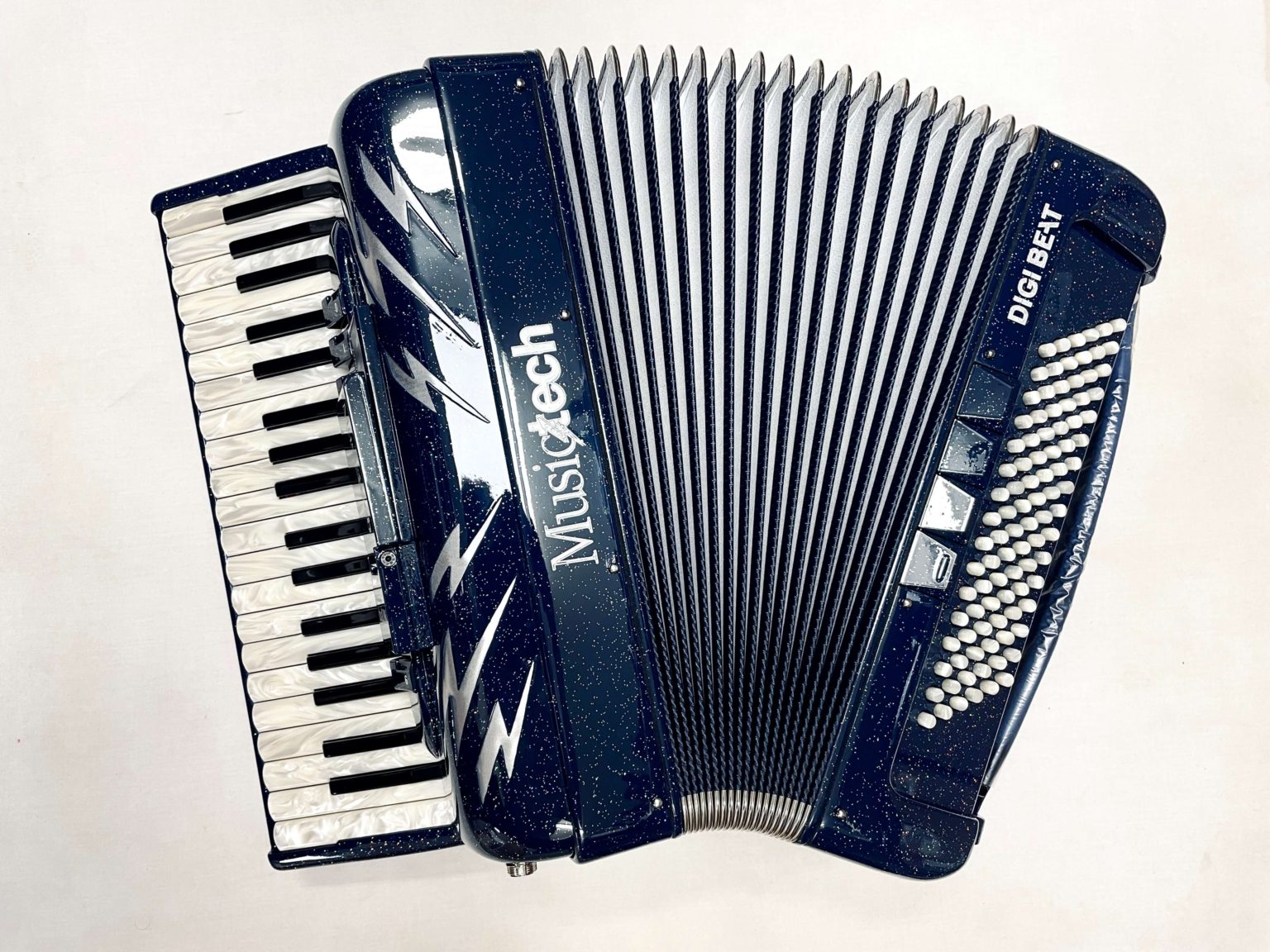 accordion shop