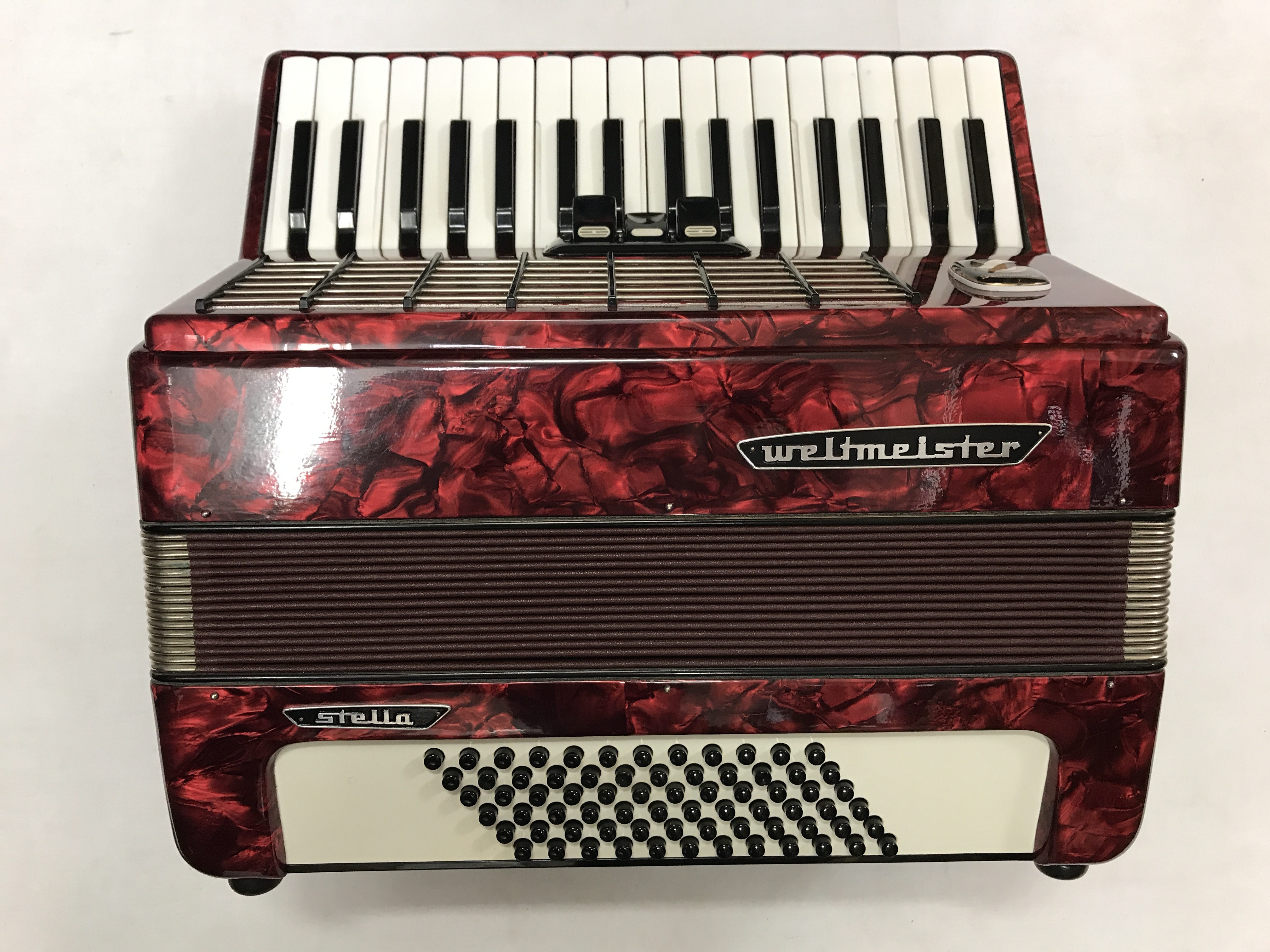 Weltmeister 72 Bass Accordion