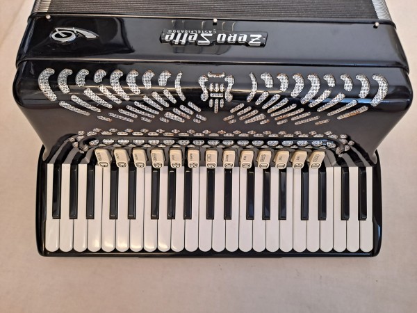 Zero Sette B30 120 Bass Accordion